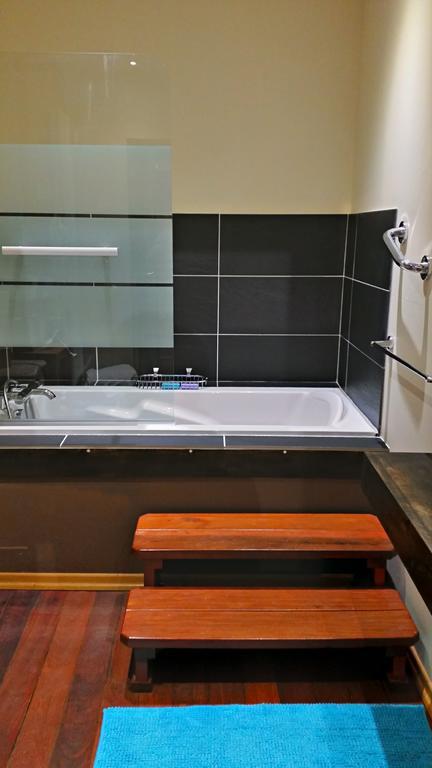 La Chouette Maison - Chambres D'Hotes Et Gite En Ville Ремірмон Номер фото